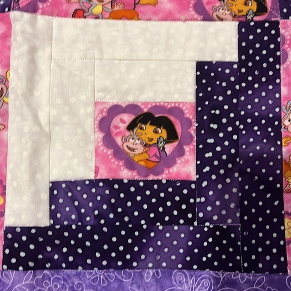 Dora the explorer with her monkey boots pink and purple quilt - Picture 3 of 9